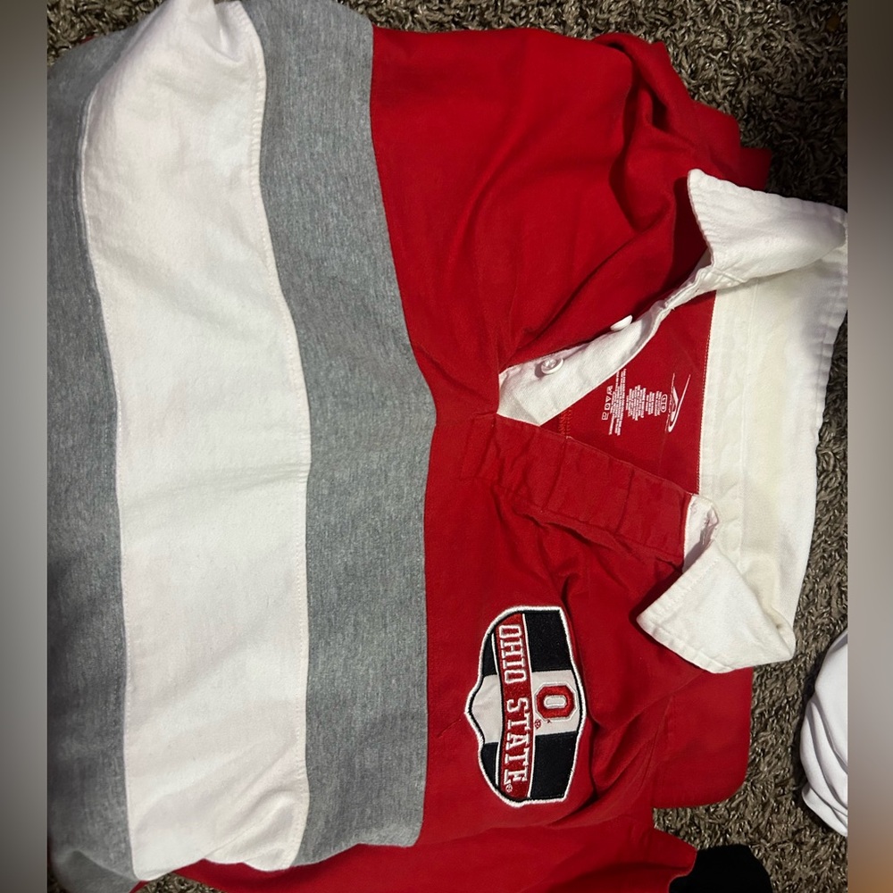 Ohio State men’s collared crewneck